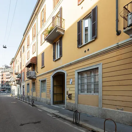 Mm Gerusalemme Comfy Subway Studio Milan Exterior photo